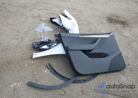 2023 Tesla Model Y Awd/Long Range Dual Motor All-Wheel Drive from USA, damaged, VIN 7SAYGDEE7PA202999